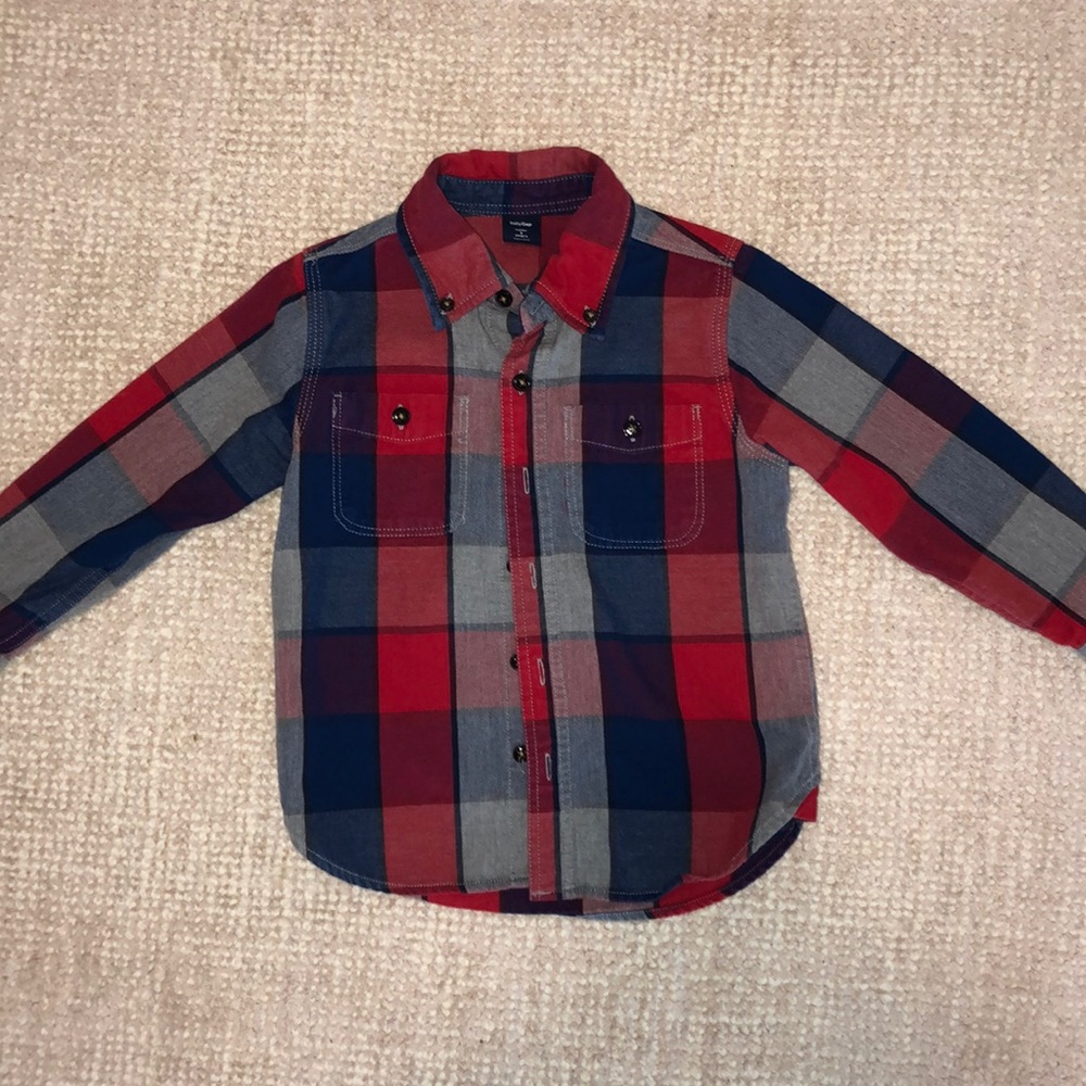 Gap button up 4 years